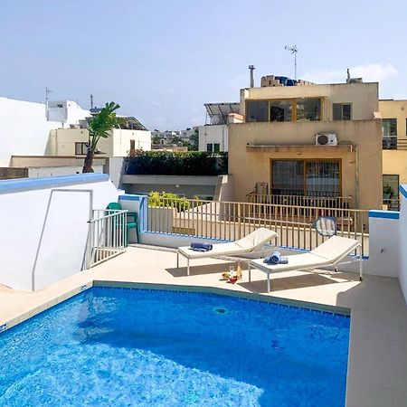 Pool & Sea Merill Apartments Мелліха Екстер'єр фото